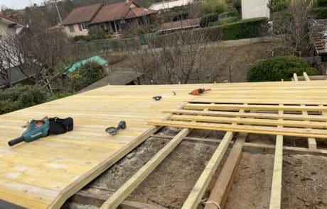 pose de lattage pour remplacement de toiture à Saint Priest 69 pose de lattage pour remplacement de toiture à Saint Priest 69