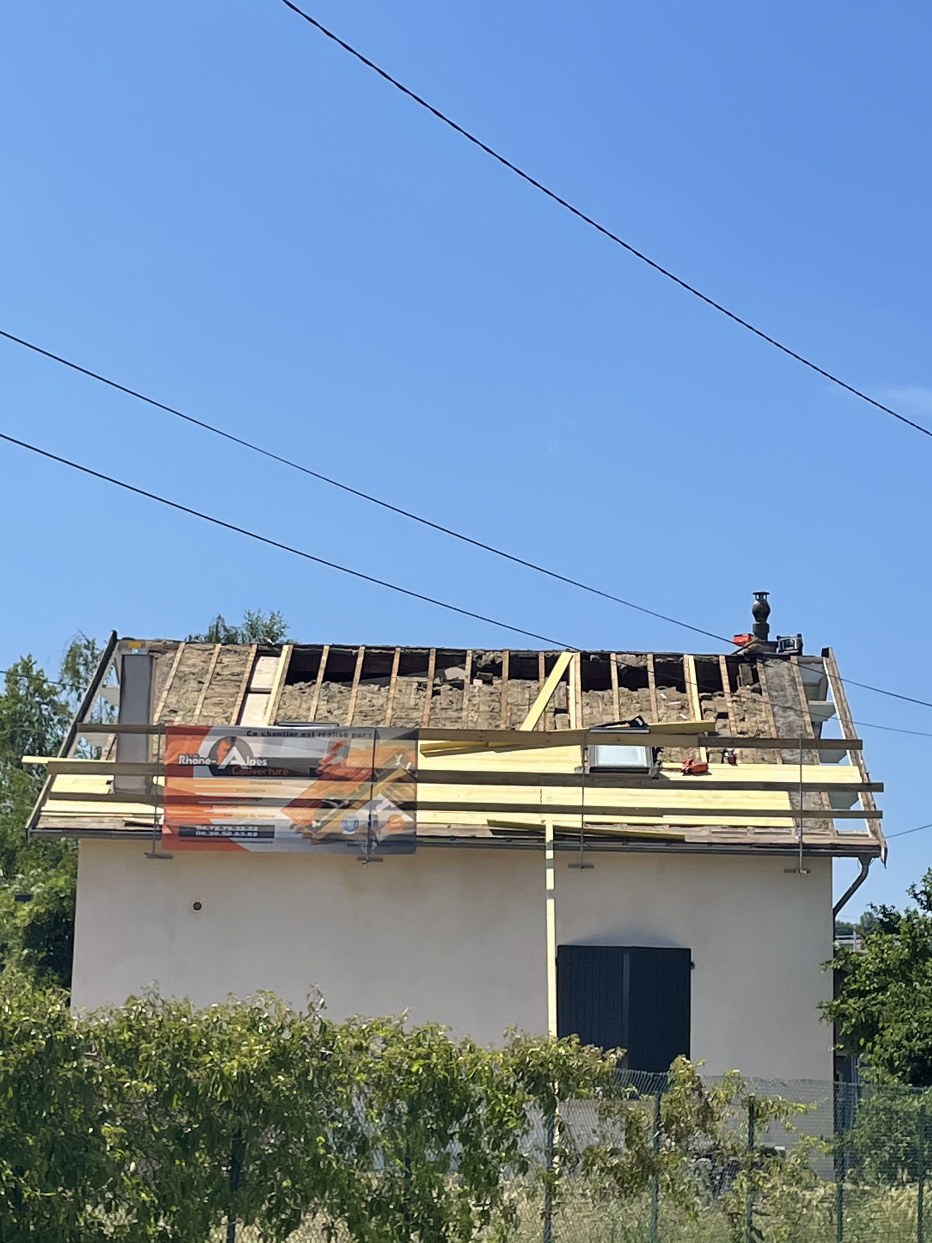 Rénovation de charpente et isolation à Craponne, dept 69
