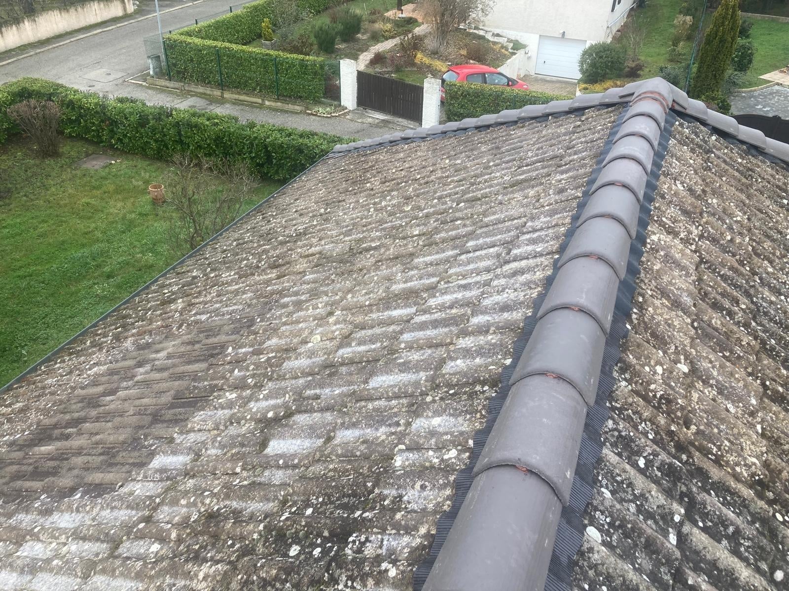 remplacement du faitage de toiture à Ecully (1)