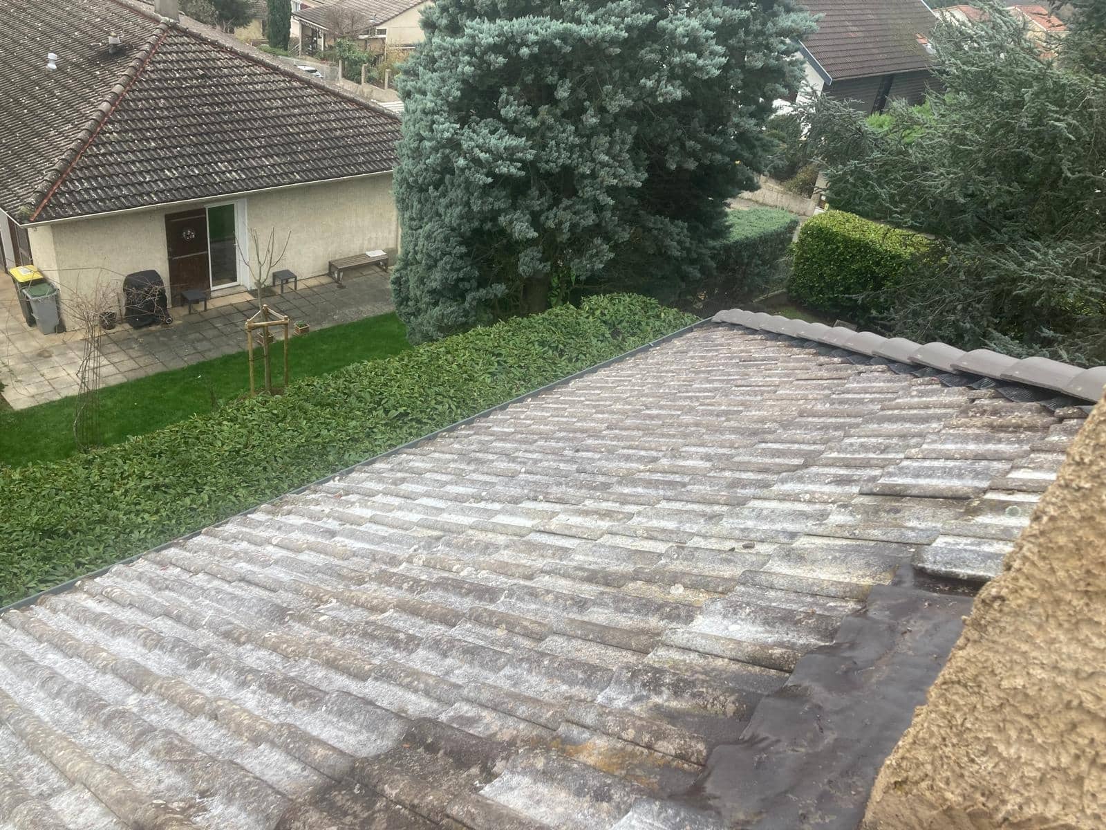 remplacement du faitage de toiture à Ecully (2)